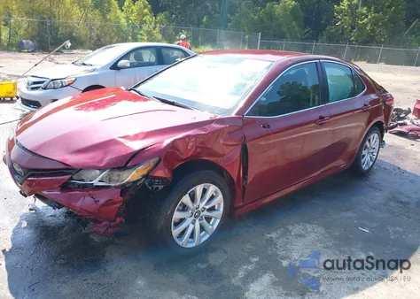 2020 Toyota Camry Le из США, поврежденный, VIN 4T1C11AK6LU318875